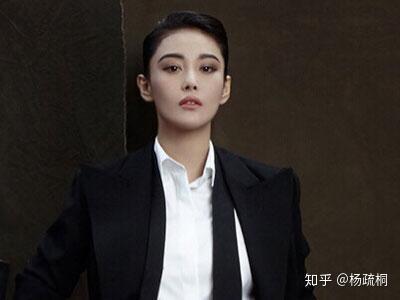 明星网红见到军人,明星网红与军人的温暖邂逅