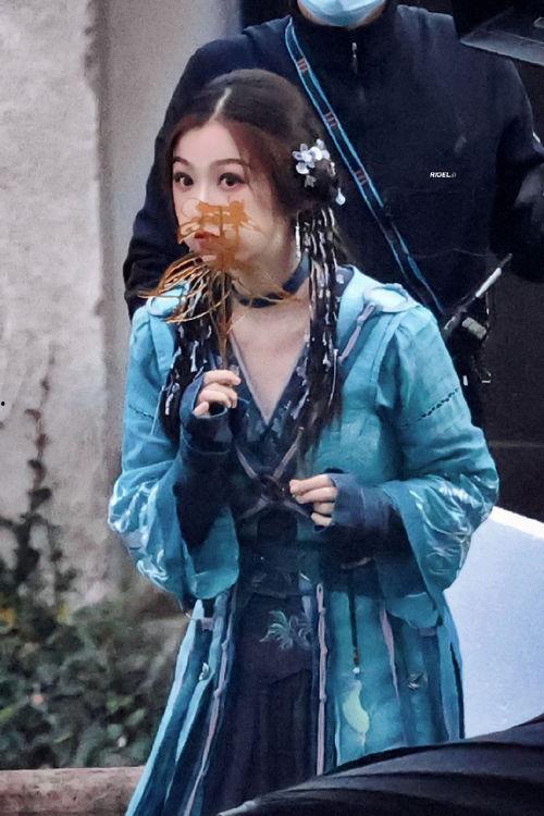 暗黑爆料免费观看吃瓜,免费观看吃瓜盛宴，揭秘娱乐圈幕后真相