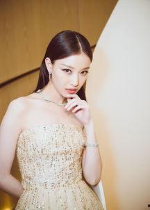 女明星网红相片,女明星相片中的时尚魅力解析
