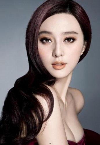 明星网红惹争议,舆论漩涡中的形象危机