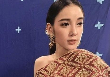 明星网红的奶奶,揭秘明星网红背后的温馨故事