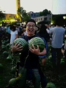 学校热门吃瓜事件,揭秘校园热门吃瓜事件背后的真相