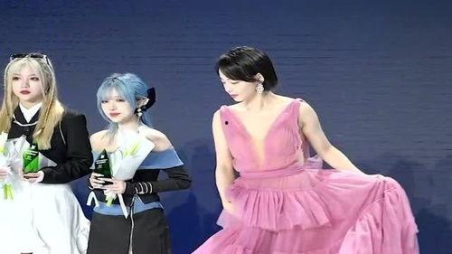 明星网红同台演出,网红明星同台盛宴